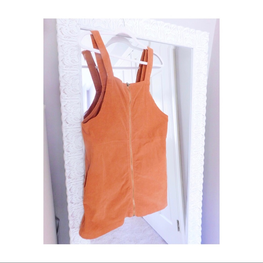 AMERICAN EAGLE Orange Jumper